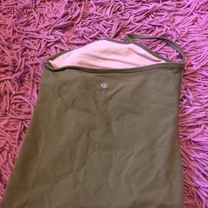 Lulu lemon workout top